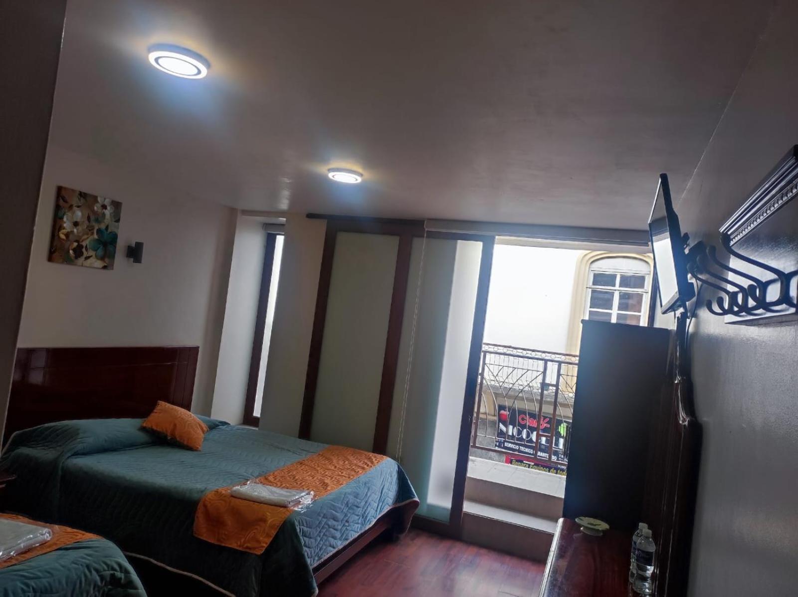Hotel Villonaco Loja Buitenkant foto
