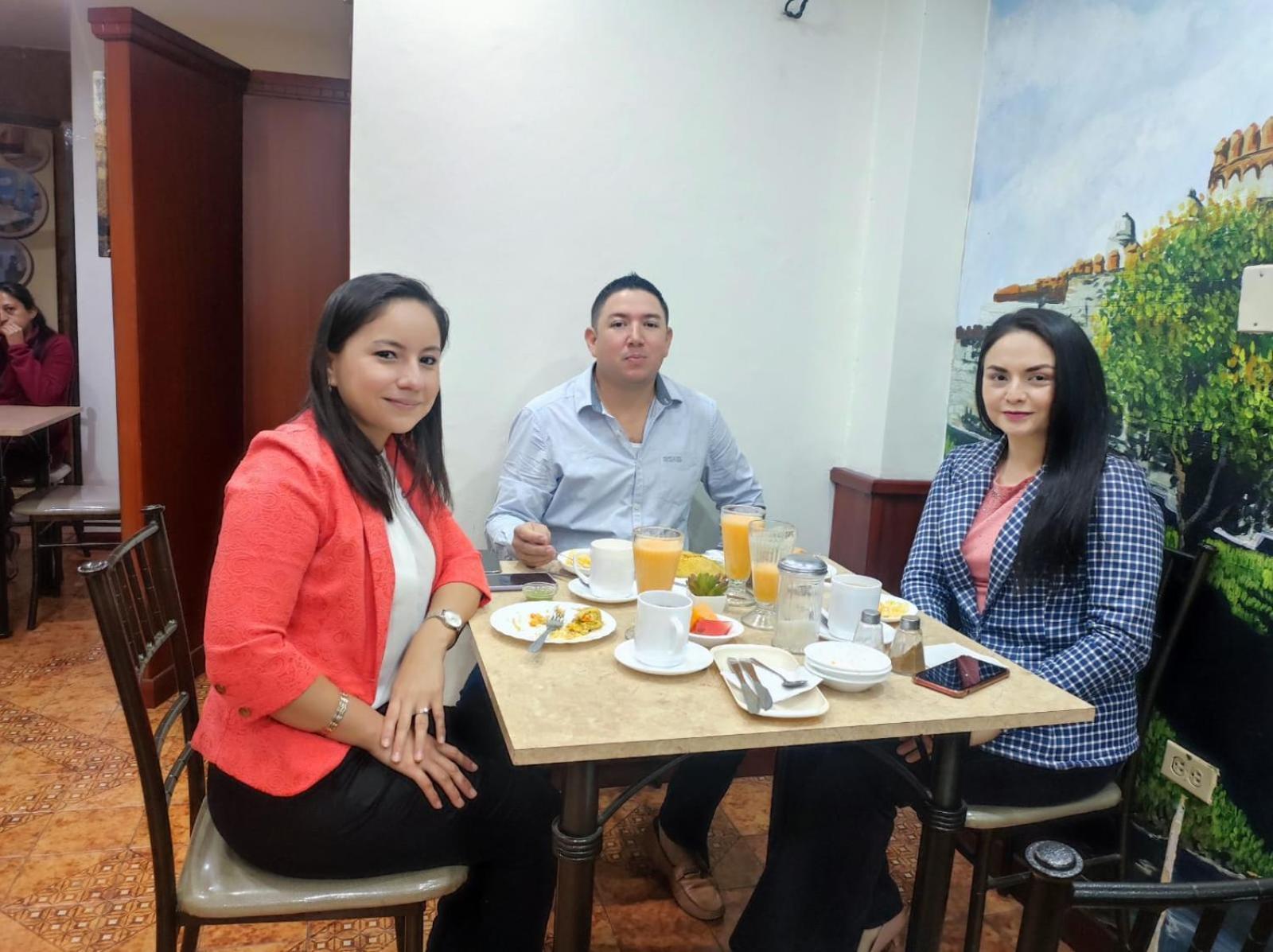 Hotel Villonaco Loja Buitenkant foto