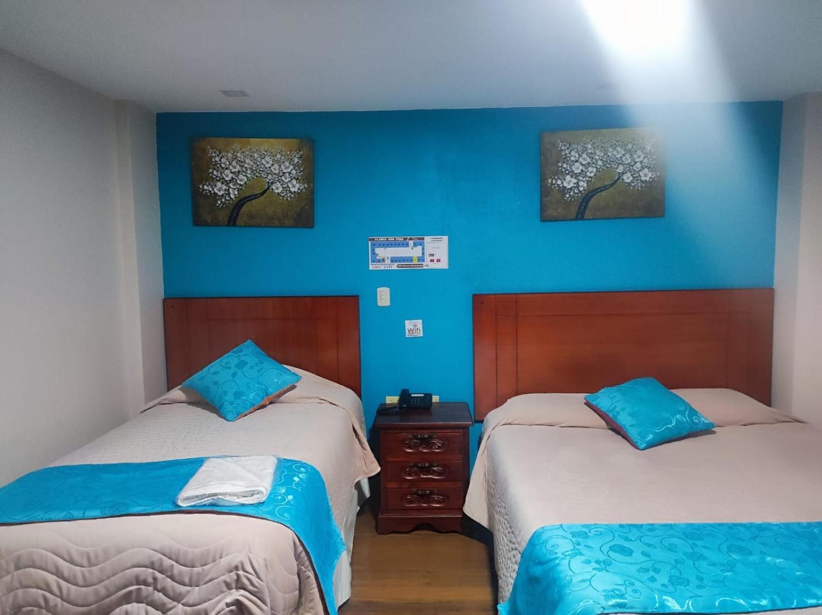 Hotel Villonaco Loja Buitenkant foto