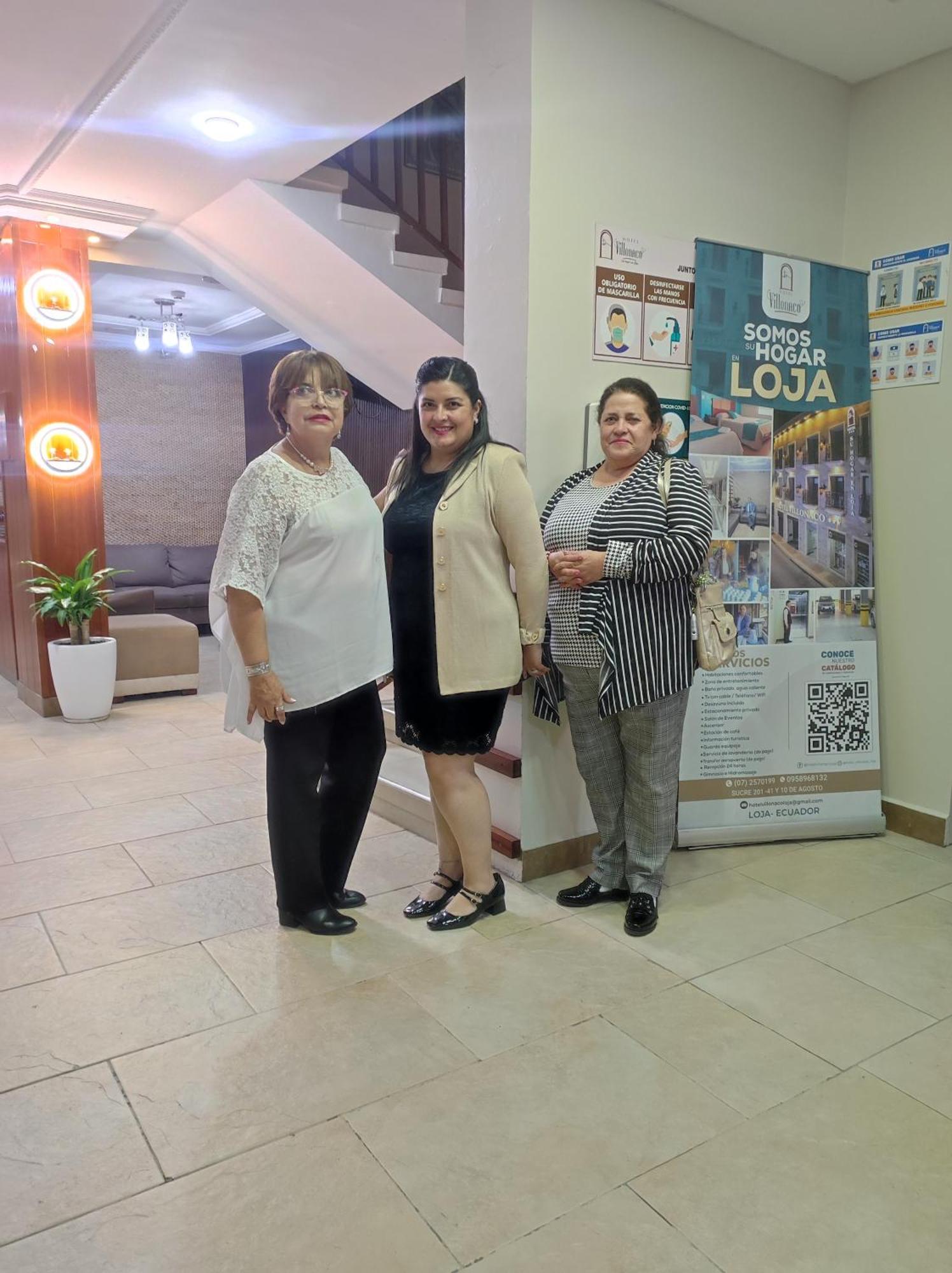 Hotel Villonaco Loja Buitenkant foto