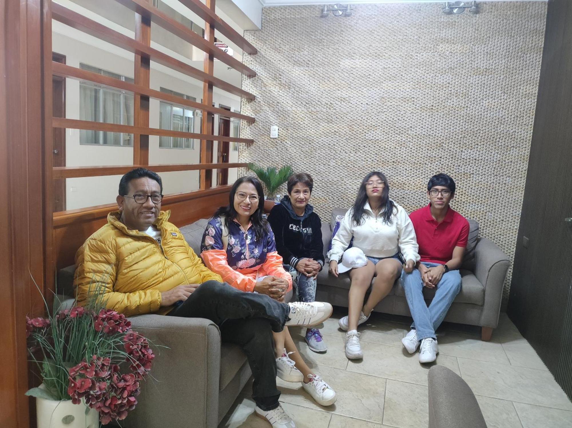 Hotel Villonaco Loja Buitenkant foto